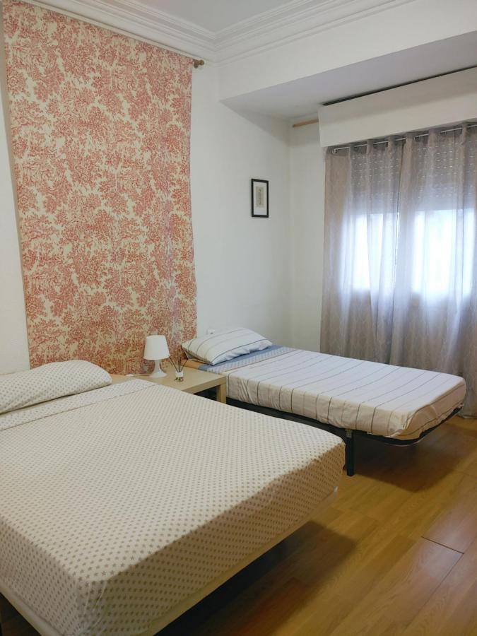 Comoda Habitacion Privada Валенсия Экстерьер фото